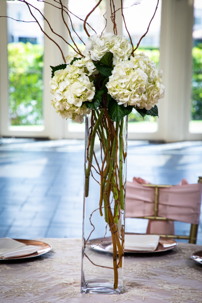 Our All-Inclusive Weddings in Las Vegas include credit to our on-site florist